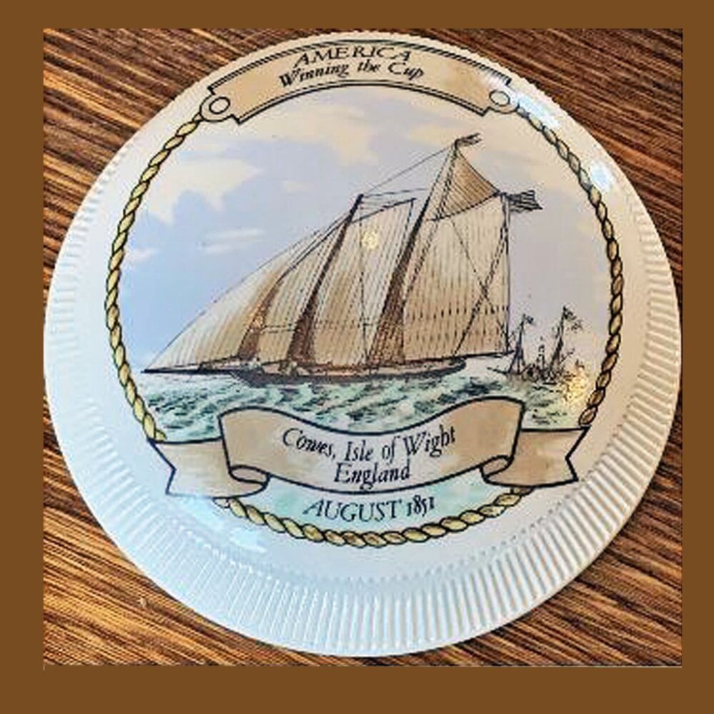Porcelain Paperweight Yacht AMERICA Winning Isle of Wight Cup 1851 OPTIMAGO VTG